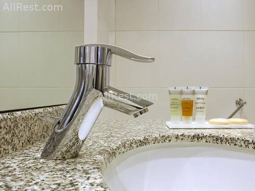 Hotel Le Meridien Montparnasse 23